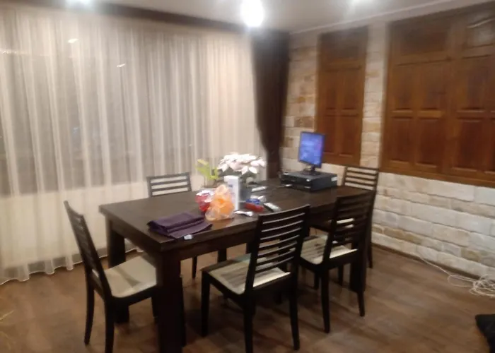 кръчмъ при байката Värdshus *